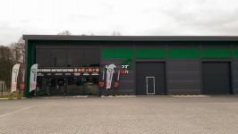 Hurtownia Armot - budynek